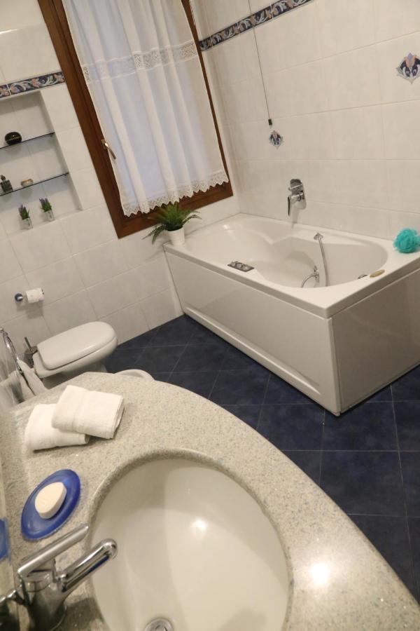 Ca Donzela Apartment Венеция Екстериор снимка